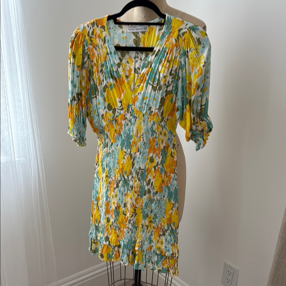 Faithful the Brand..Floral V-Neck Dress